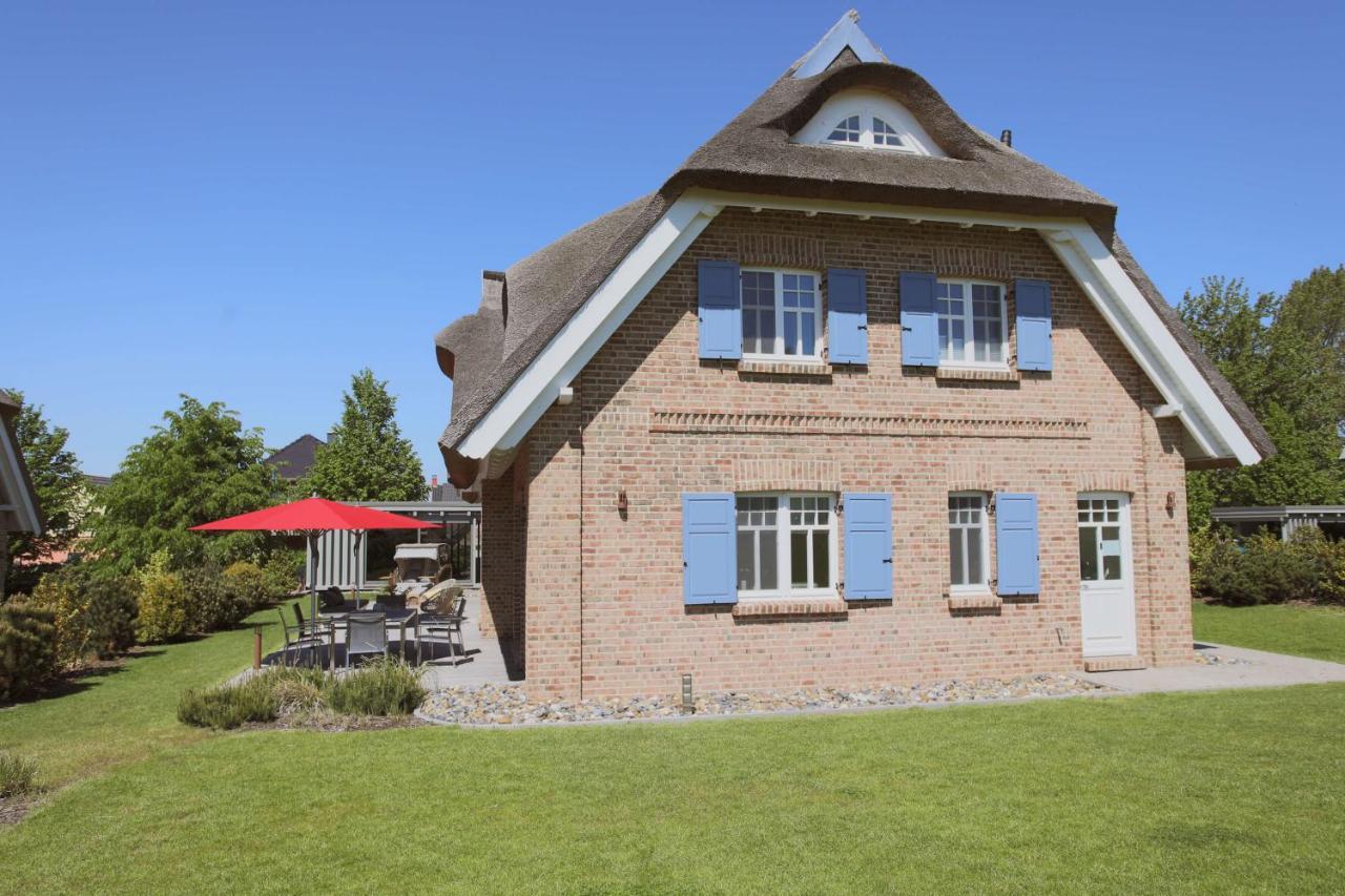 Strandhaus Buskam Im Moenchgut Auf Ruegen Lobbe Kültér fotó